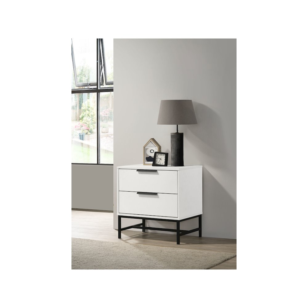 Sonora 2-drawer Nightstand Bedside Table White. Picture 10