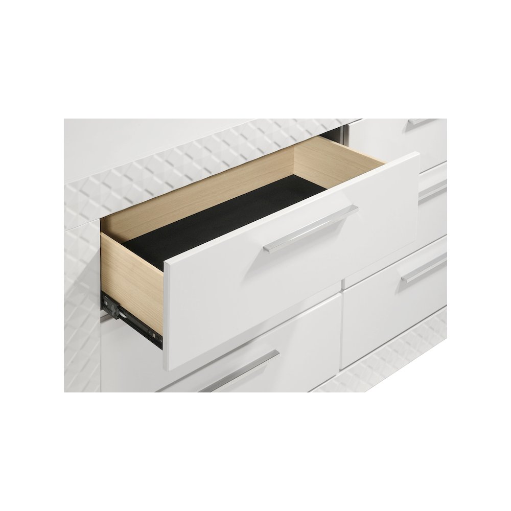 Ives 6-drawer Dresser and Mirror White High Gloss. Picture 13