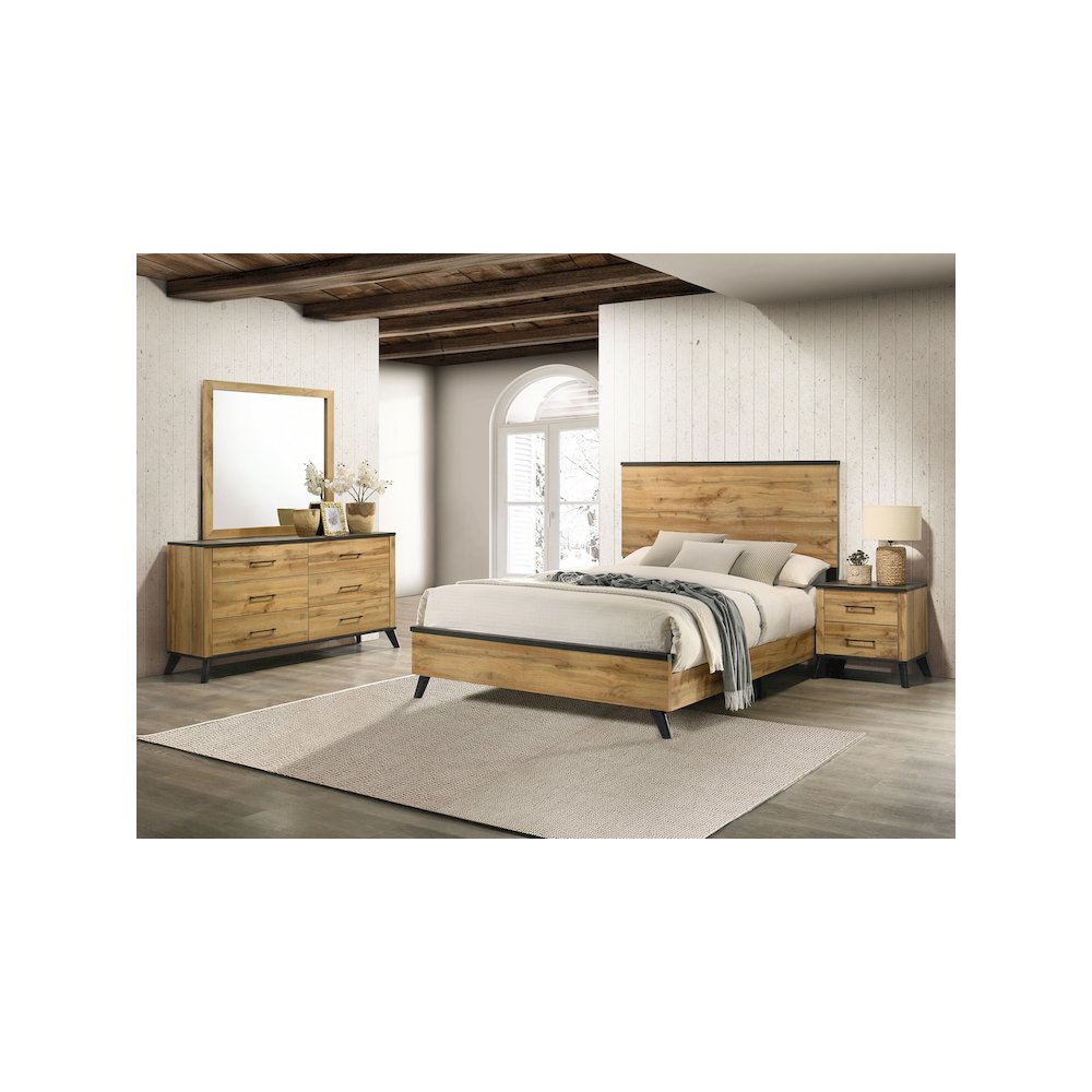 Kaywood 4-piece Queen Bedroom Set Natural Pine. Picture 2