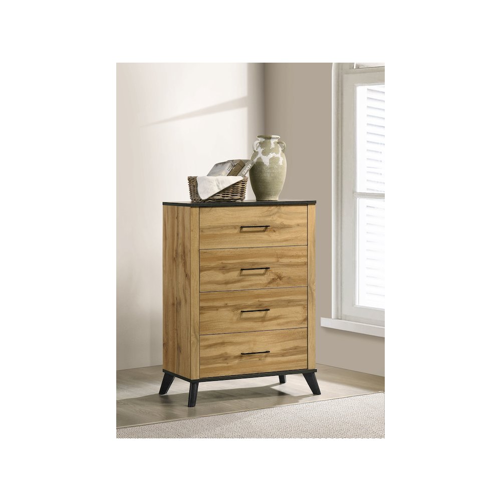 Kaywood 4-drawer Bedroom Chest of Drawers Natural Pine. Picture 10