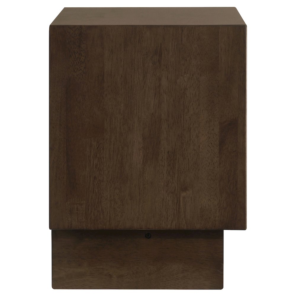Glenwood 2-drawer Nightstand Bedside Table Warm Brown. Picture 9