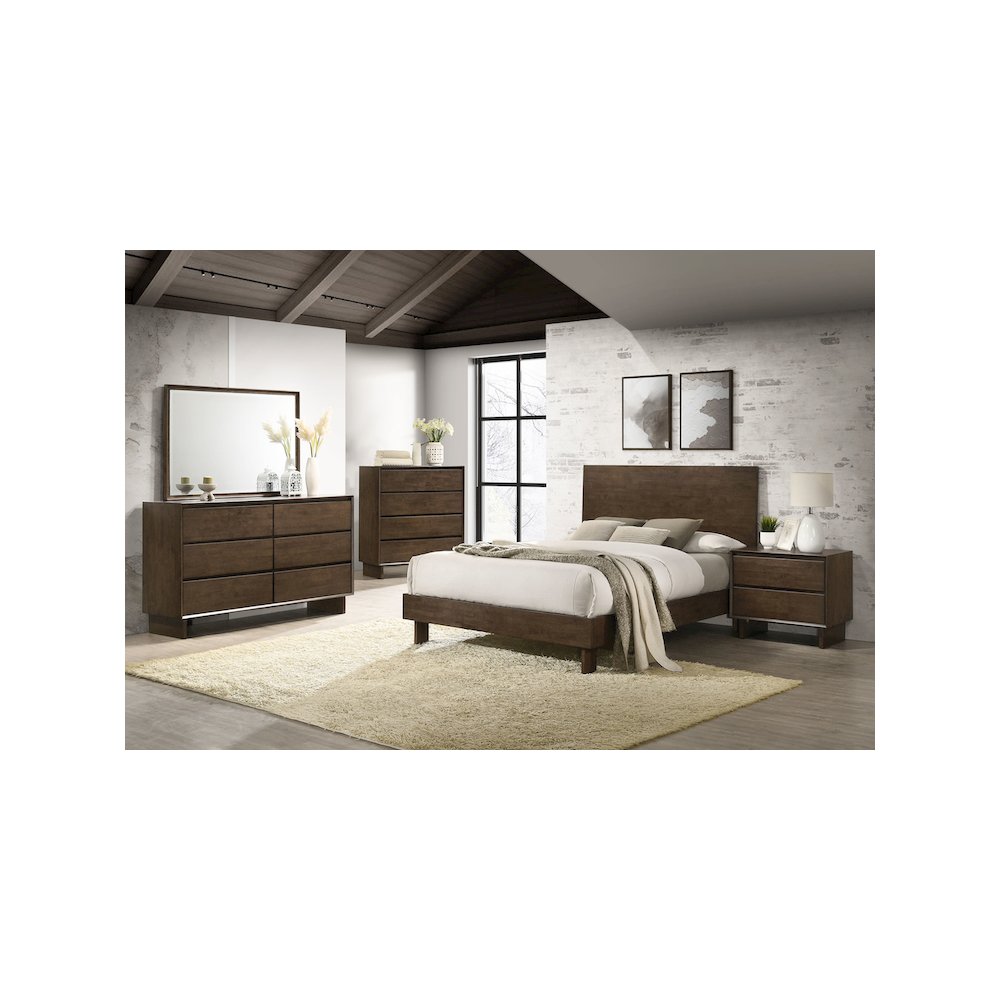 Glenwood 6-drawer Dresser and Mirror Warm Brown. Picture 12