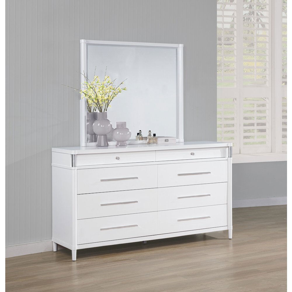Gracemont 8-drawer Bedroom Dresser with Mirror White. Picture 2