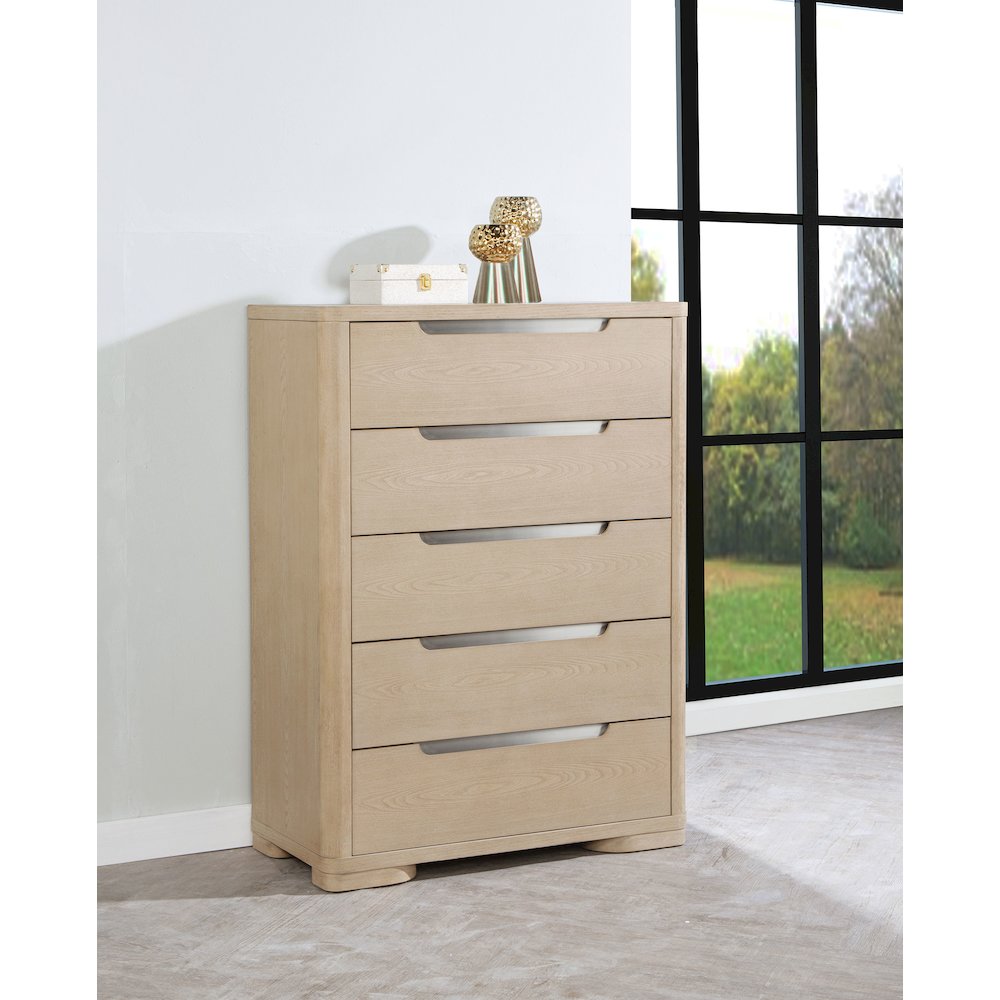 Ladera 5-drawer Bedroom Chest of Drawers Light Elm. Picture 2