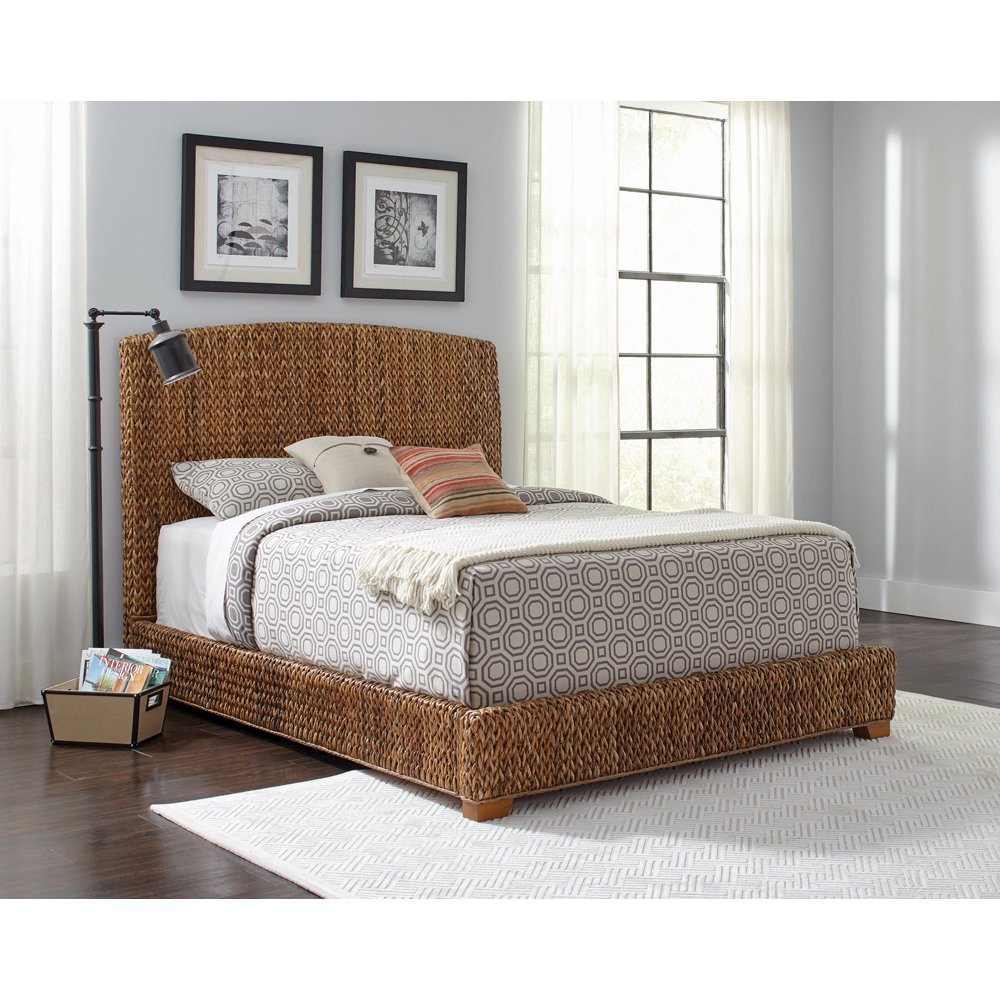 Laughton Banana Leaf Eastern King Panel Bed Amber. Picture 3