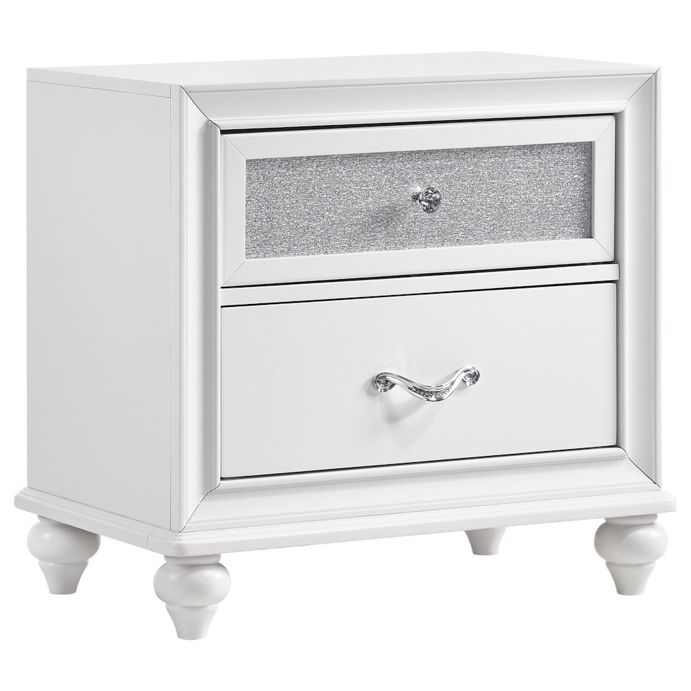 Barzini 4-piece California King Bedroom Set White. Picture 2