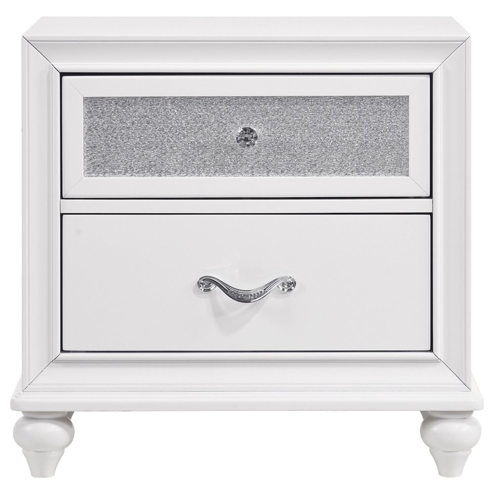 Barzini 4-piece California King Bedroom Set White. Picture 3