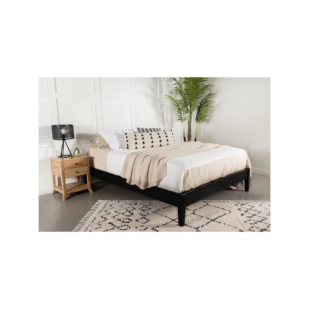 Hounslow Queen Universal Platform Bed Black. Picture 7