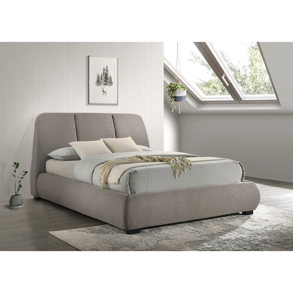 Mokena 46-inch Upholstered California King Platform Bed Taupe. Picture 2
