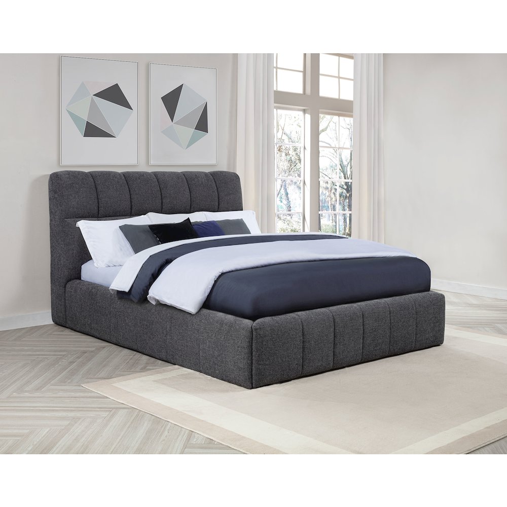 Nollet 48-inch Upholstered California King Platform Bed Grey. Picture 2