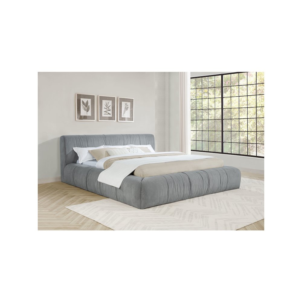 Wilshire Upholstered Eastern King Platform Bed Grey. Picture 8