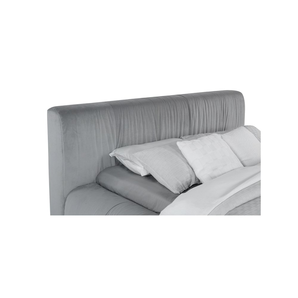 Wilshire Upholstered Queen Platform Bed Grey. Picture 8