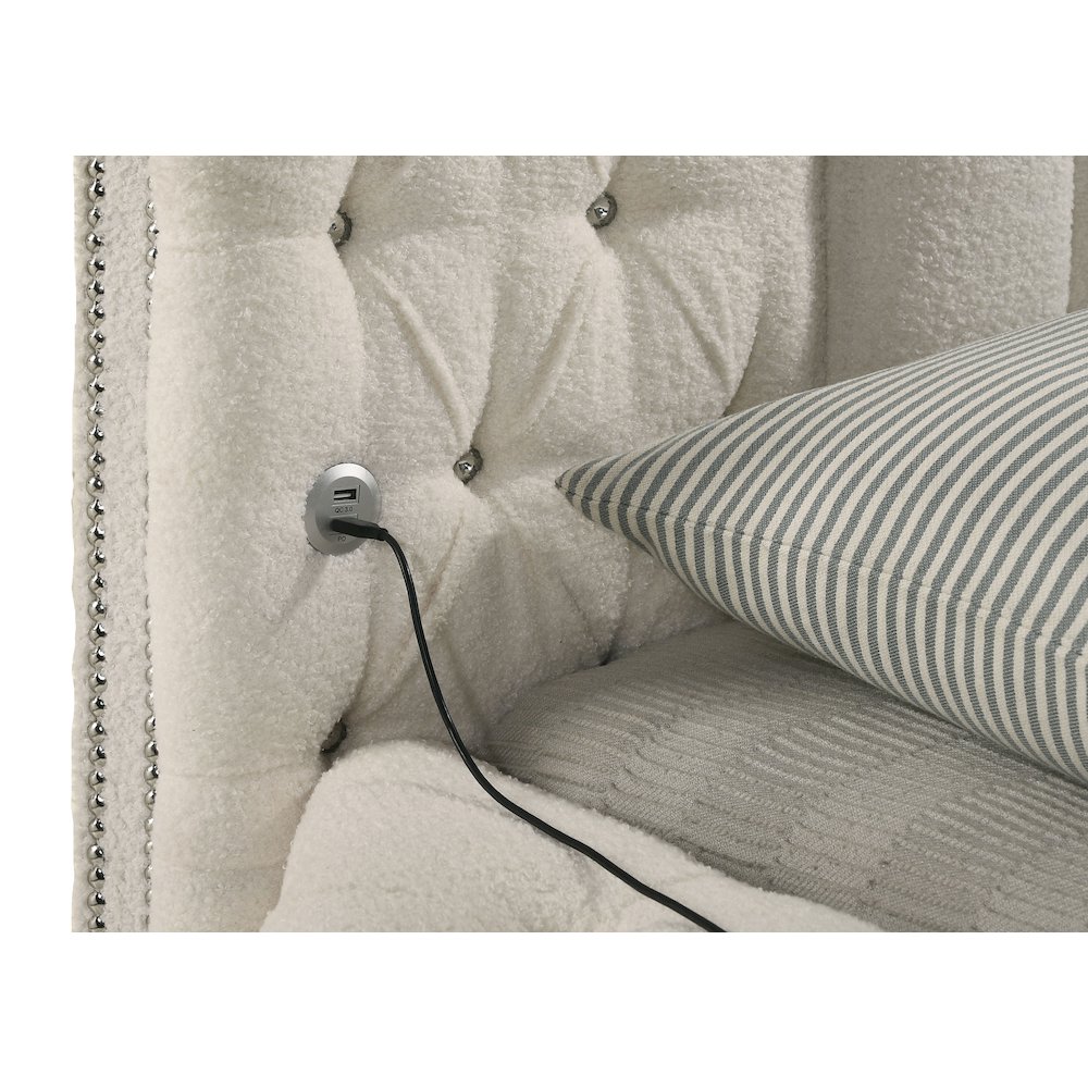Sonya 4-piece Upholstered Eastern King Bedroom Set Ivory. Picture 6