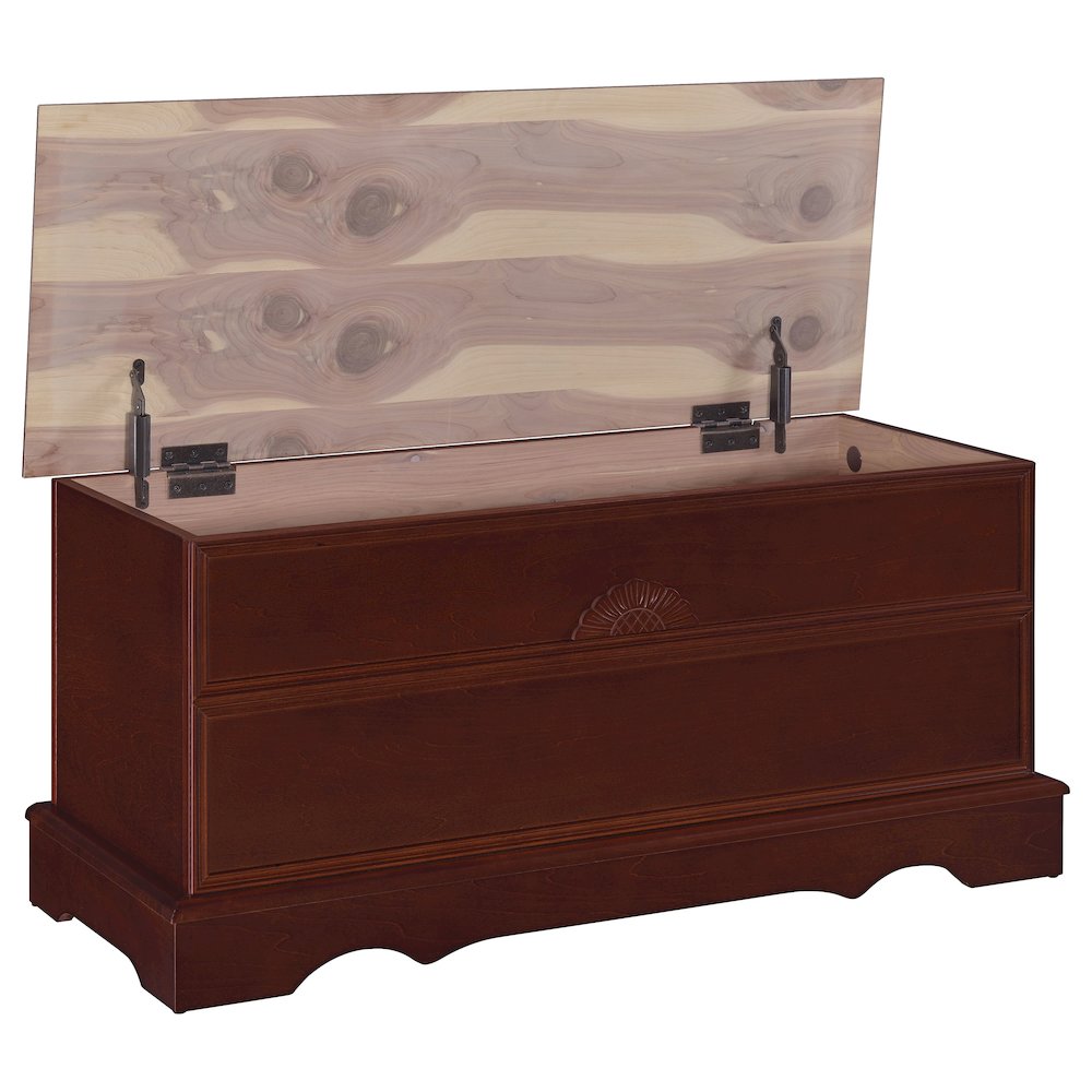 Paula Cedar Chest Warm Brown. Picture 3