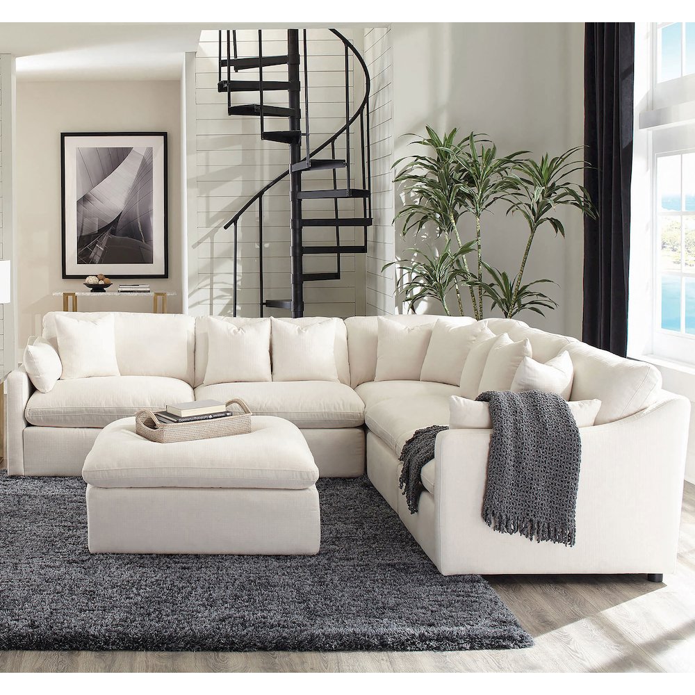 Hobson Square Upholstered Ottoman Ivory. Picture 3