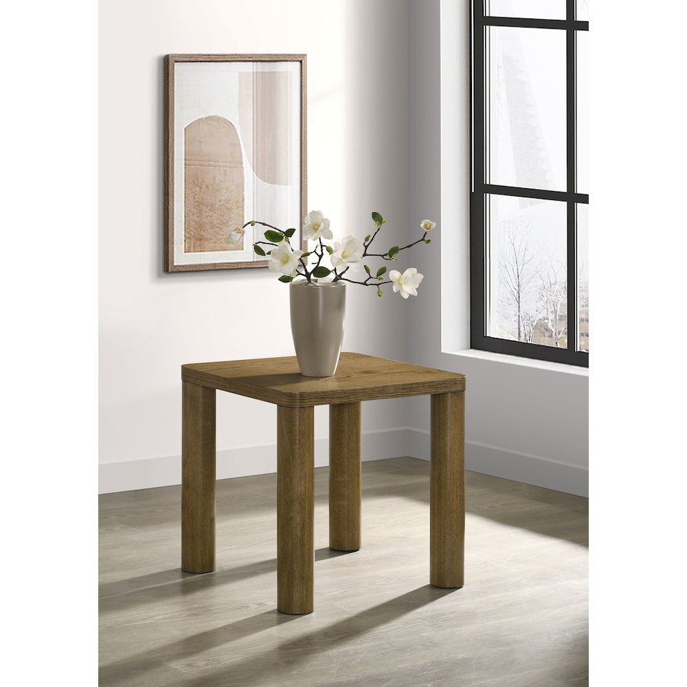 Castlewood Engineered Wood Accent Side End Table Brown Oak. Picture 2