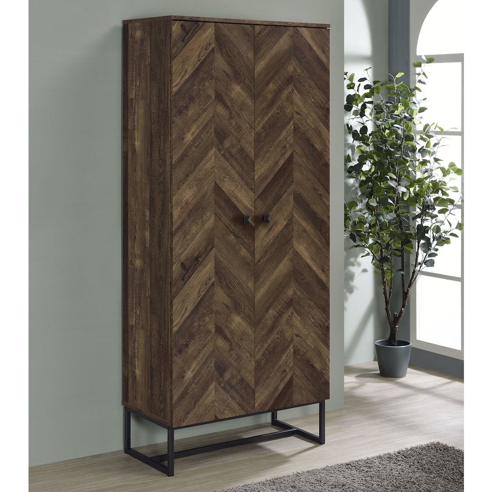 Carolyn 2-door Engineered Wood Accent Cabinet Rustic Oak. Picture 10
