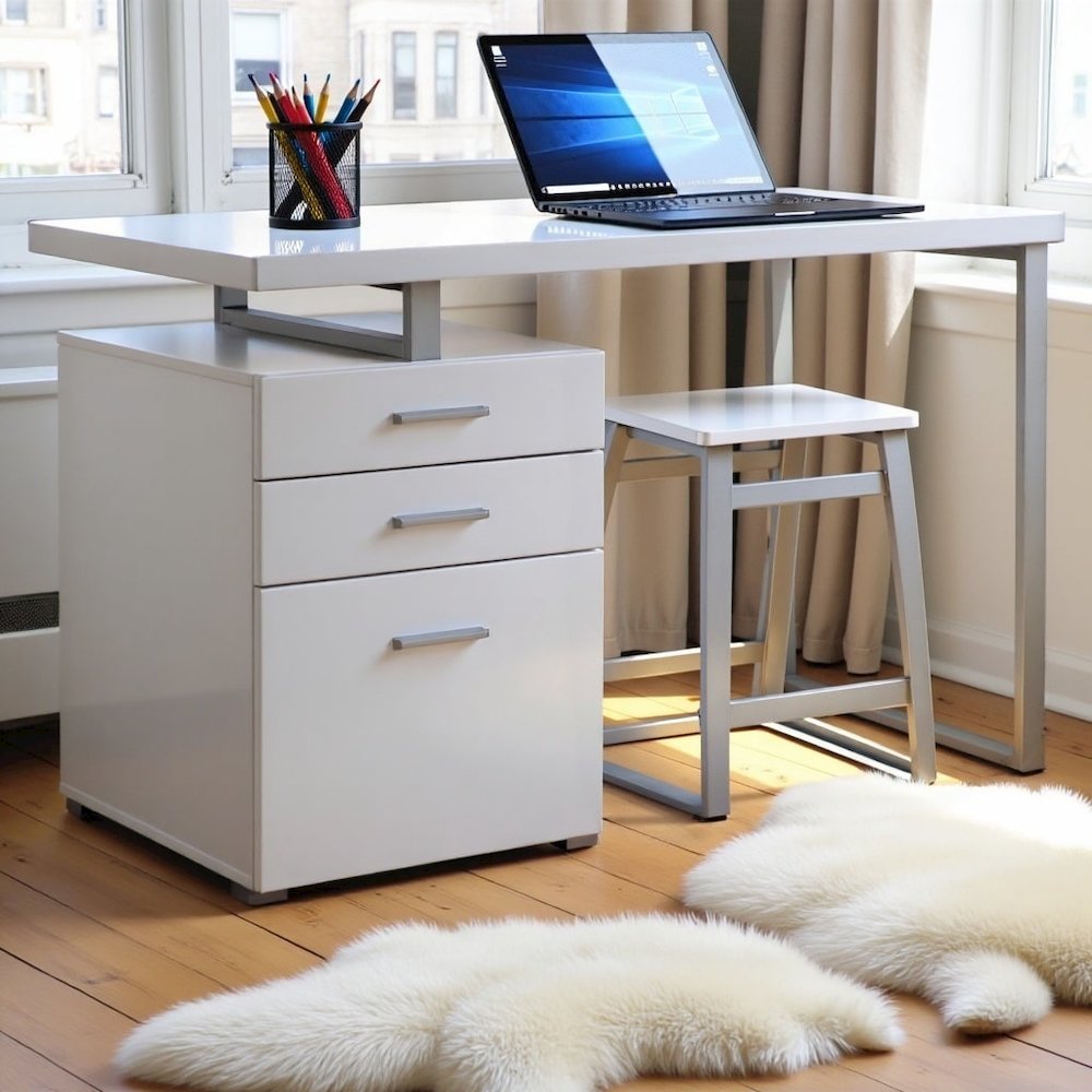 White Office Desk – Computer Desk with Drawers for Home or Workspace. Picture 2