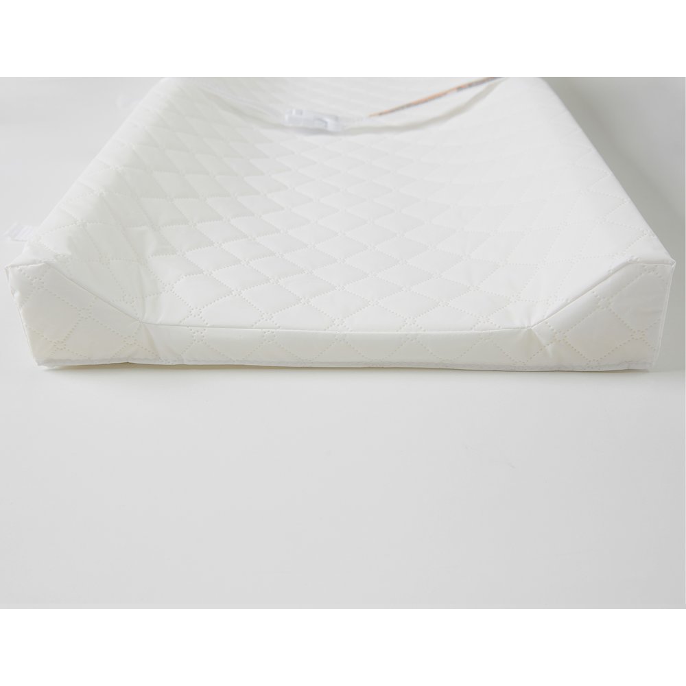 Contoured Changing Pad. Picture 10