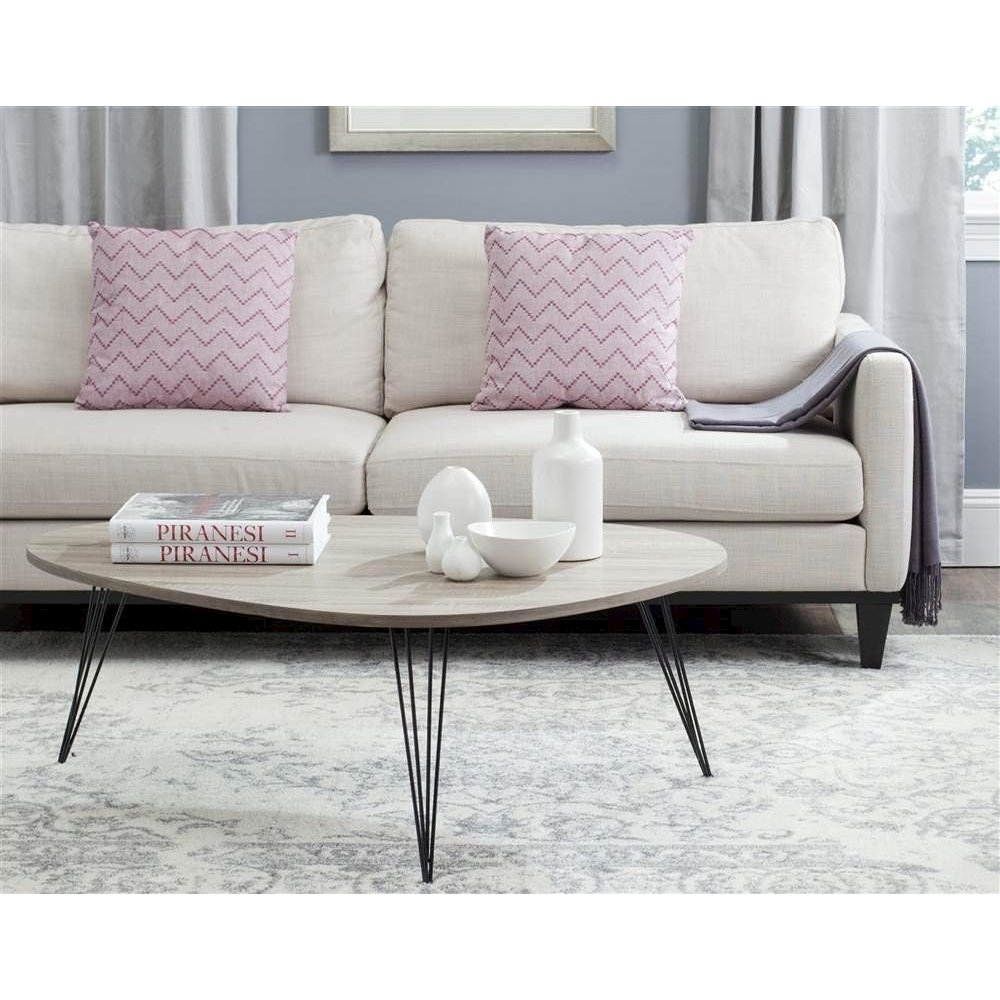 Home Collection Wynton Oak and Black Coffee Table. Picture 4