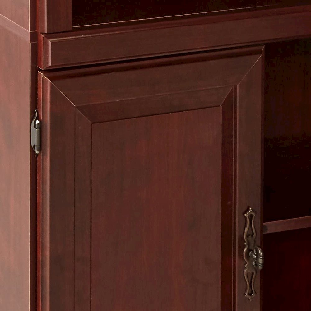 HERITAGE HILL LIBRARY WITH DOORS Classic Cherry. Picture 6