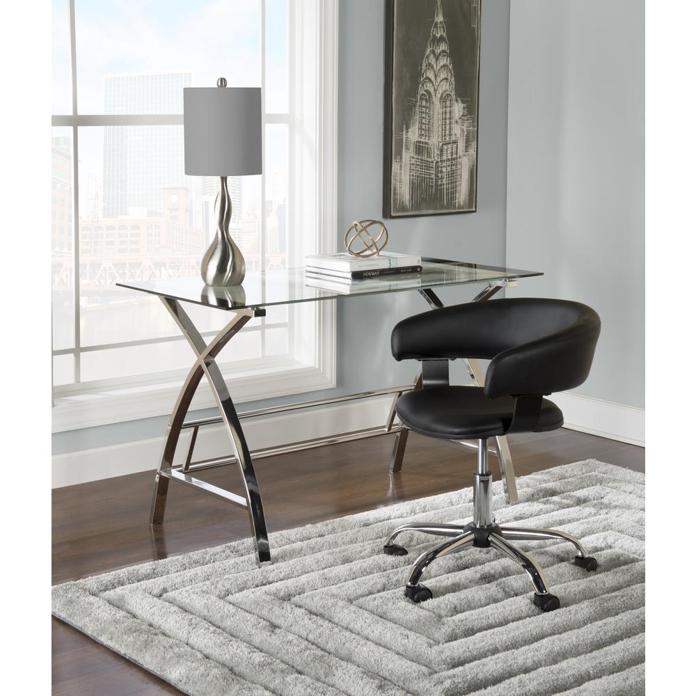 Black Gas Lift Desk Chair. Picture 5