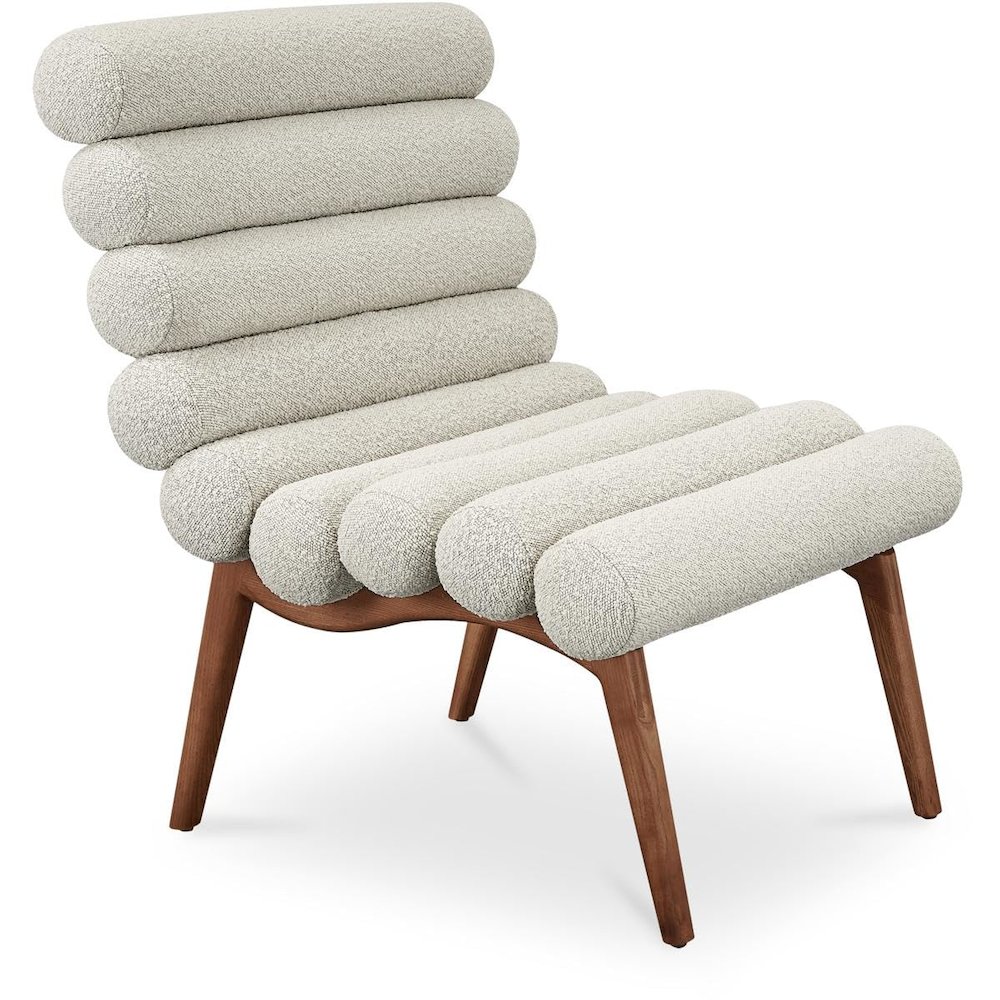 Arlo Accent Chair Off White. Picture 1