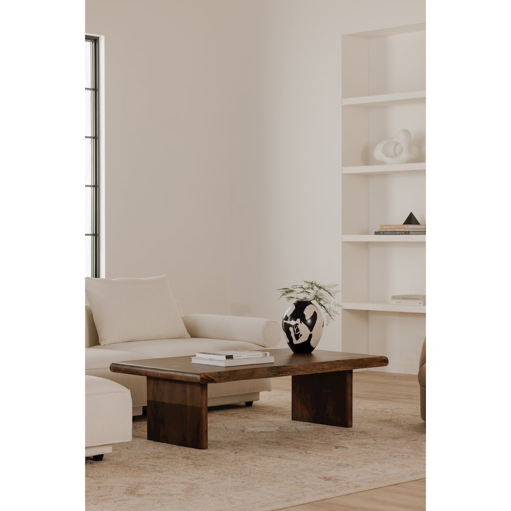 Lila Coffee Table Brown. Picture 9