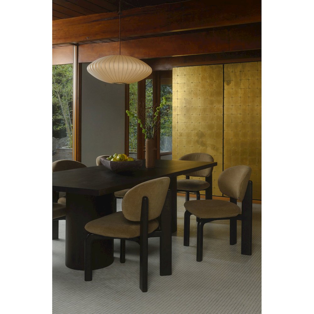 Hadley Dining Table Small Warm Brown. Picture 4