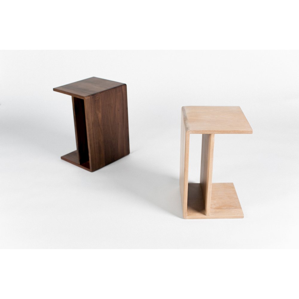 Hiroki Accent Table White Oak. Picture 4