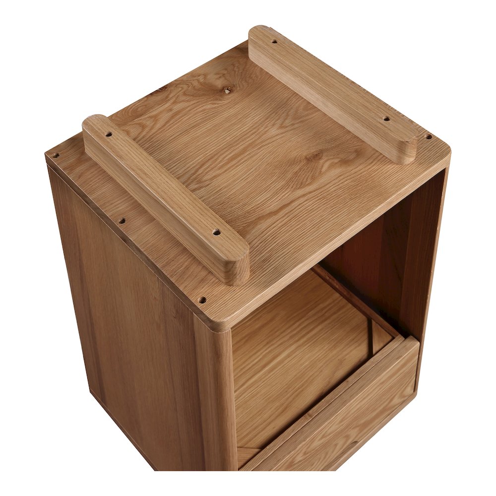 Osamu Nightstand Natural Oak. Picture 5