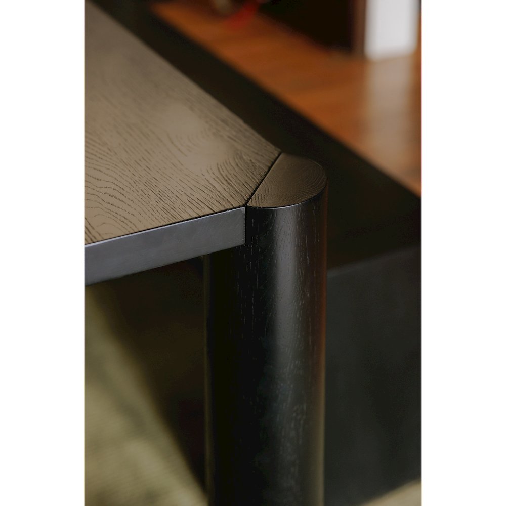Post Small Dining Table Black. Picture 7