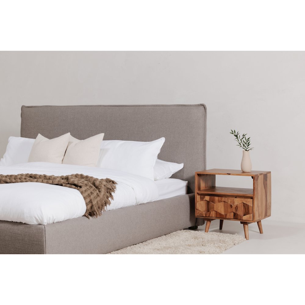 O2 Nightstand Natural. Picture 13