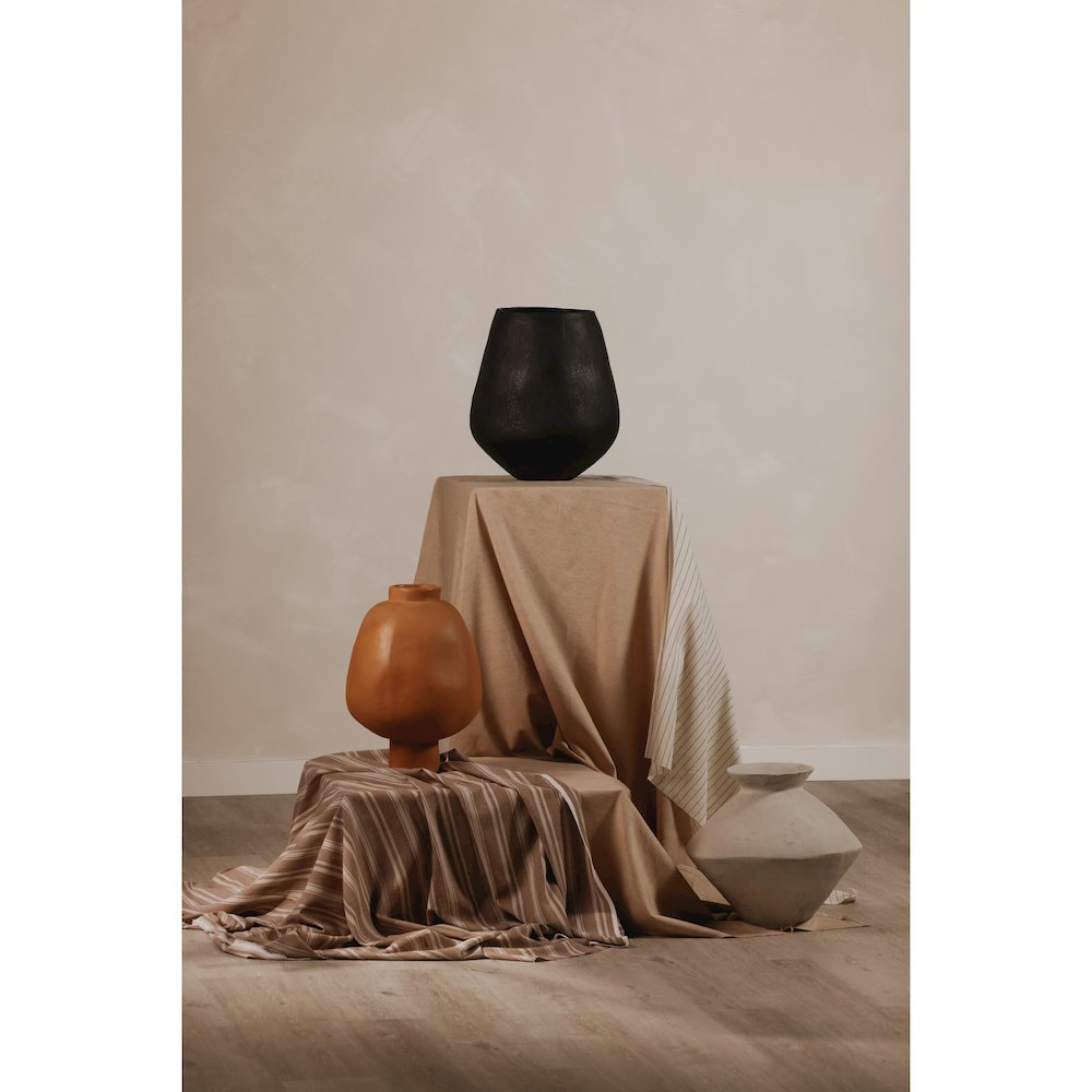 Voss Decorative Vessel Black. Picture 8