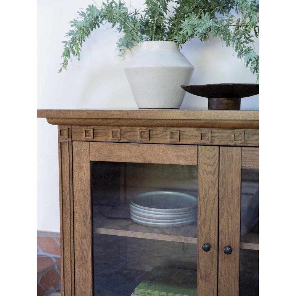 Lillian Sideboard Brown. Picture 10