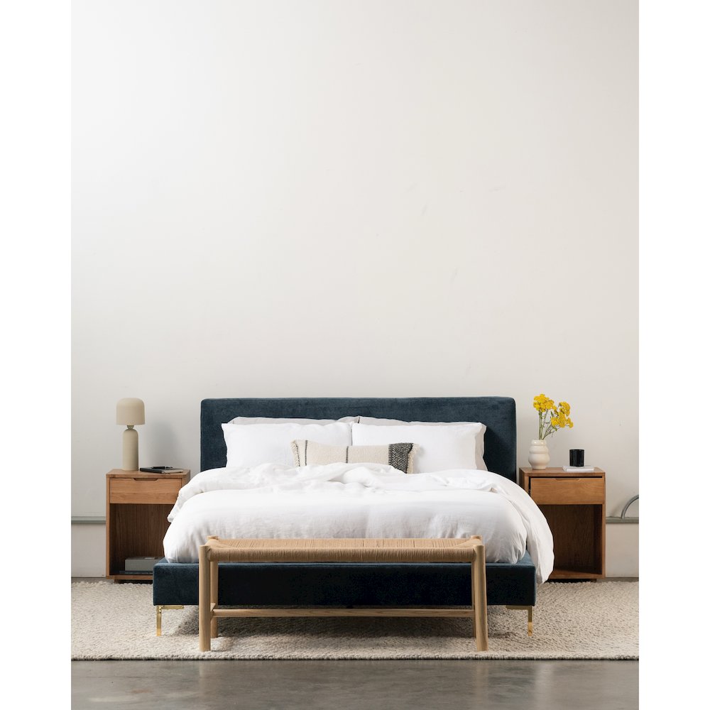 Hawthorn Small Bench Natural. Picture 9