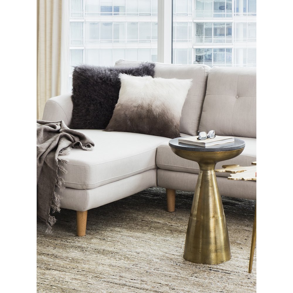 Font Side Table Brass. Picture 2