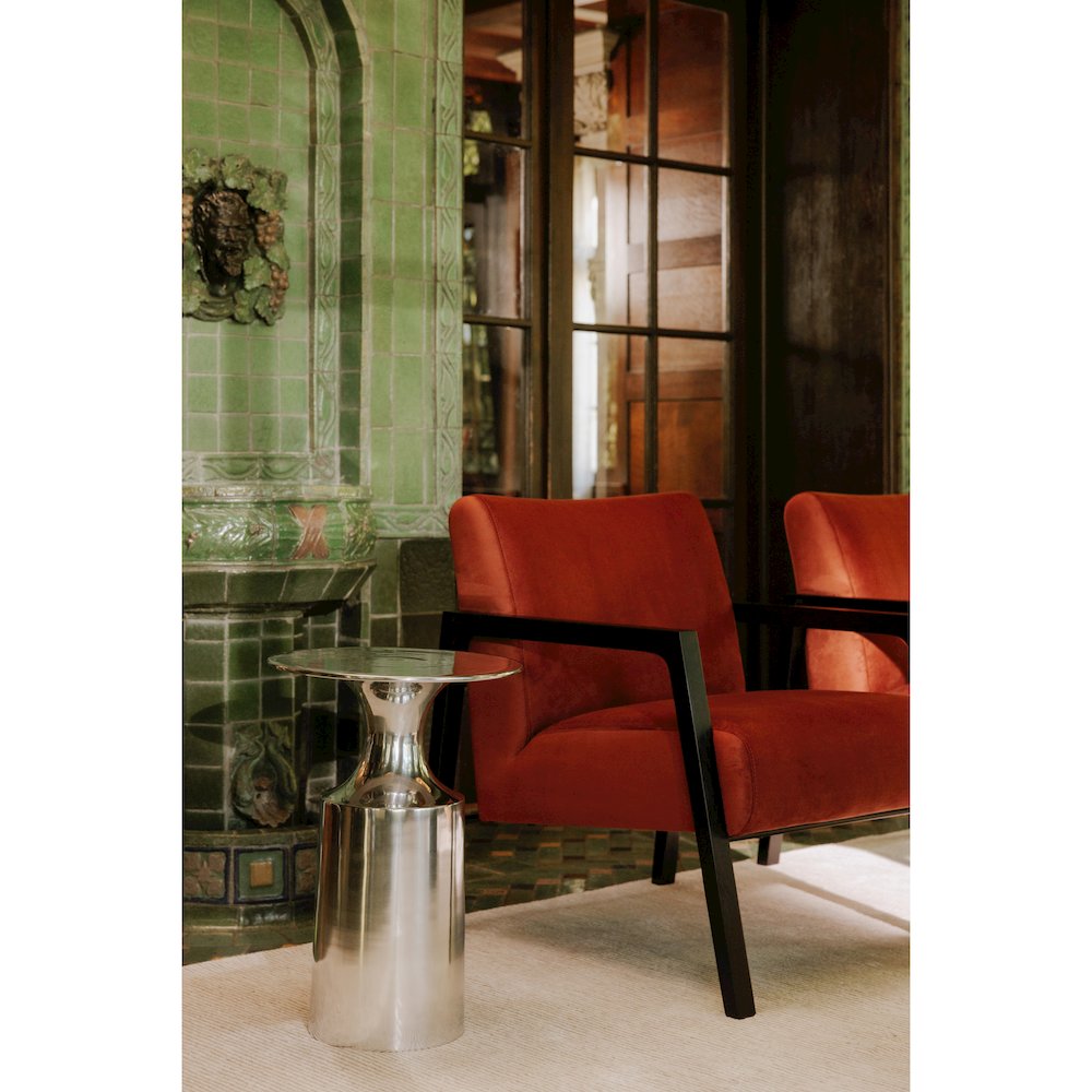 Rassa Accent Table Silver. Picture 4