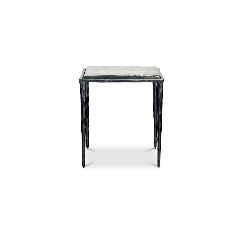 Mari Side Table Clear. Picture 1