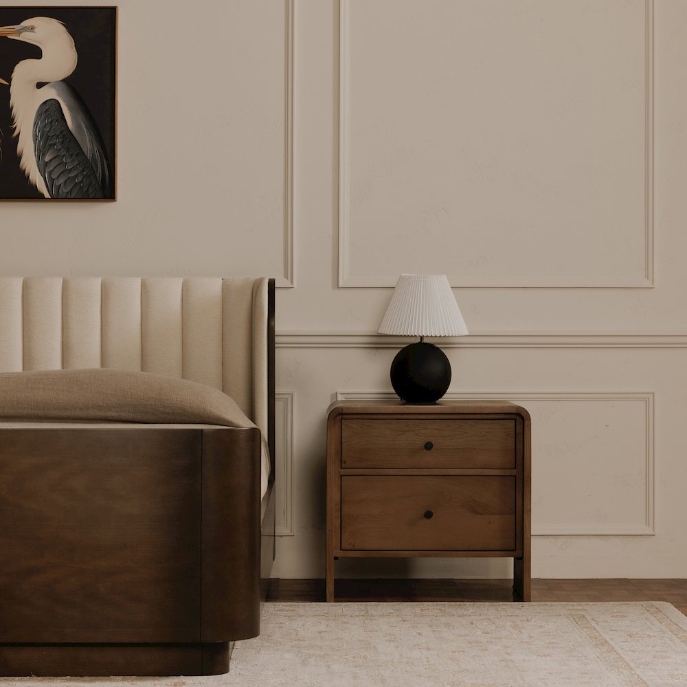 Scarlette Queen Bed Cream. Picture 6