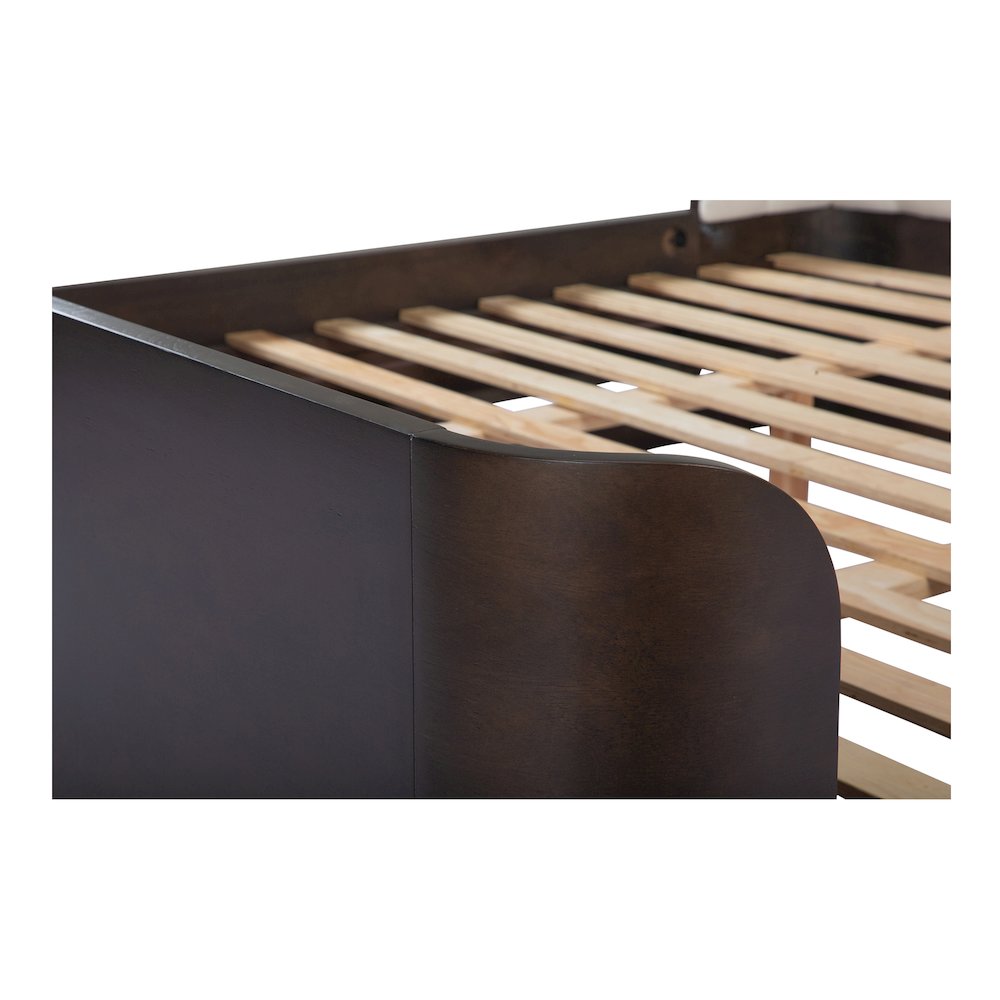 Scarlette King Bed Cream. Picture 5