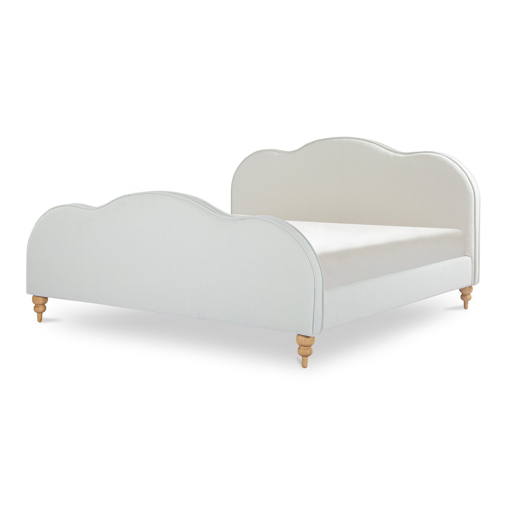 Jacqueline Queen Bed Cream. Picture 2