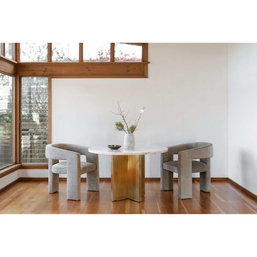 Graze Dining Table White. Picture 10