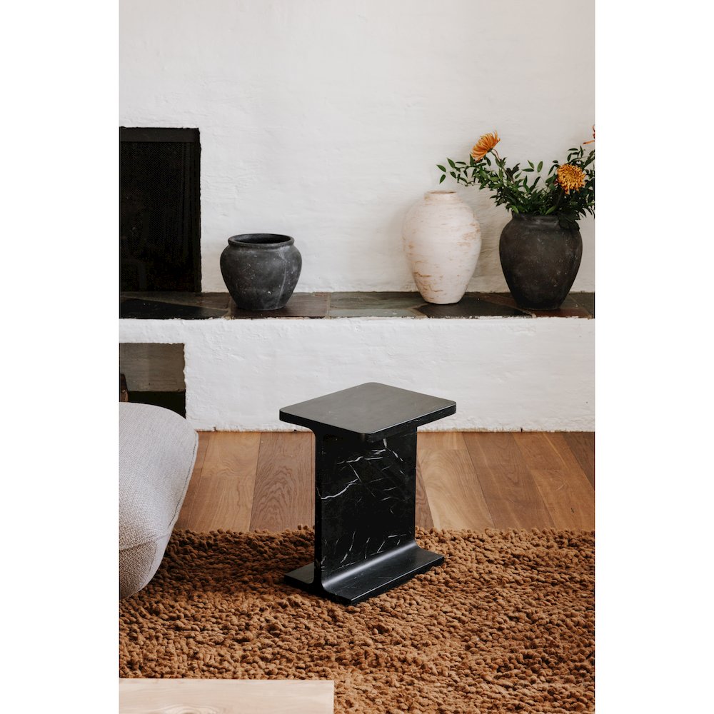 Tullia Accent Table Black. Picture 6