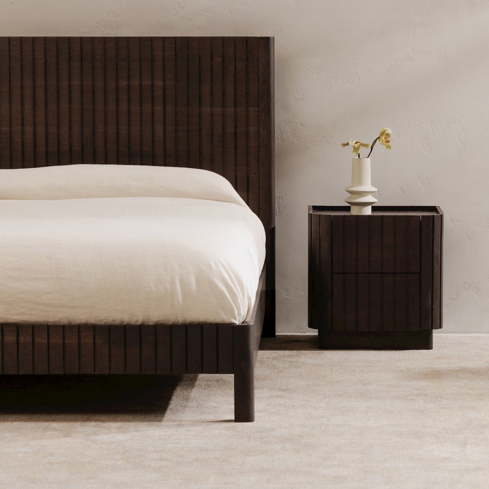 Povera Nightstand Black. Picture 8