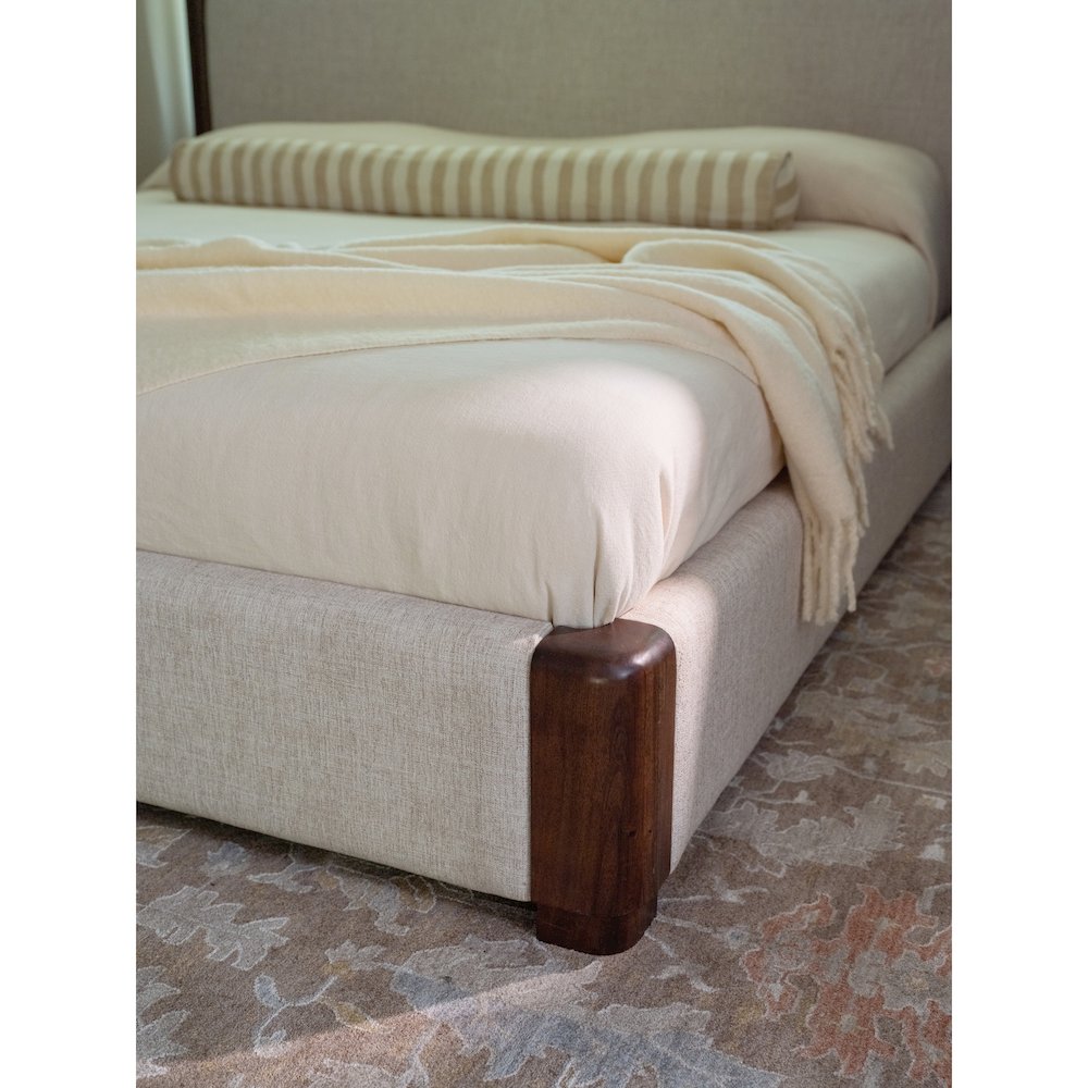 Bower Queen Bed Brown. Picture 3
