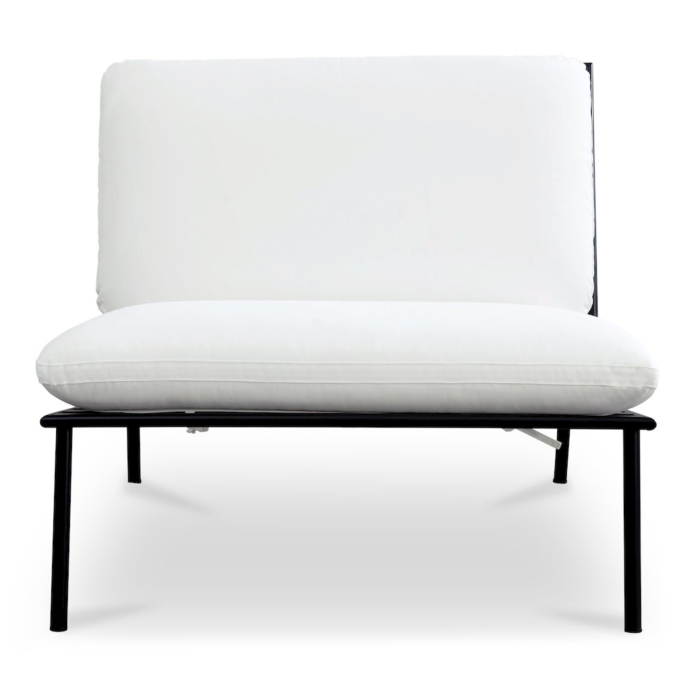 Salma Outdoor Accent Chair White. Picture 1