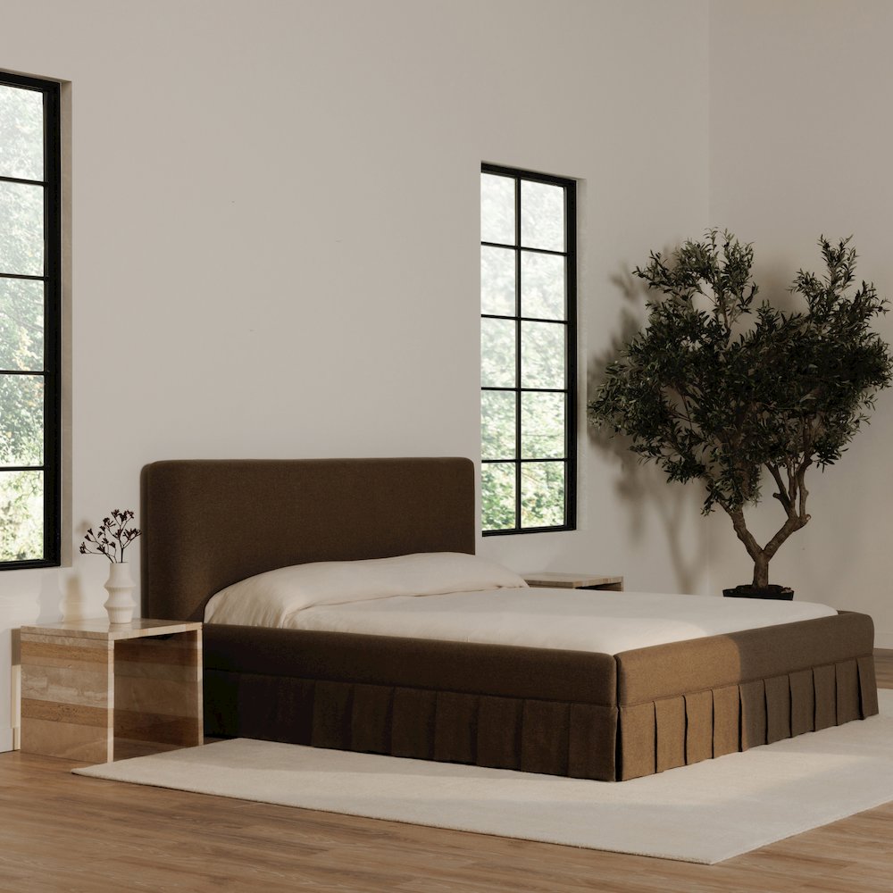 Maren King Bed Brown. Picture 12
