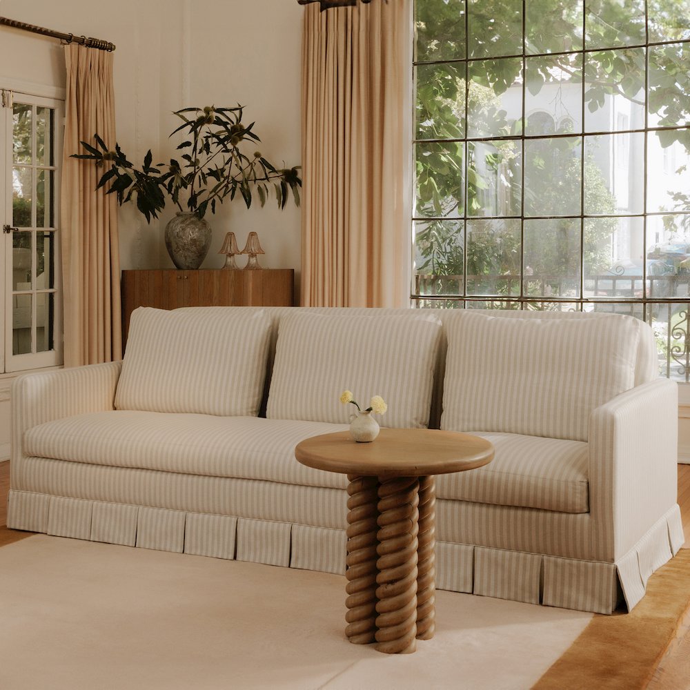 Pellicano Sofa Beige Stripe. Picture 10