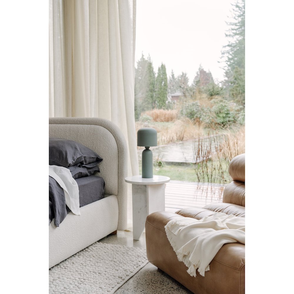 Grace Accent Table White Marble. Picture 6